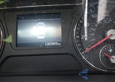 2019 Kia Sorento 3.3L Lx z USA, uszkodzony, nr VIN 5XYPGDA59KG445698